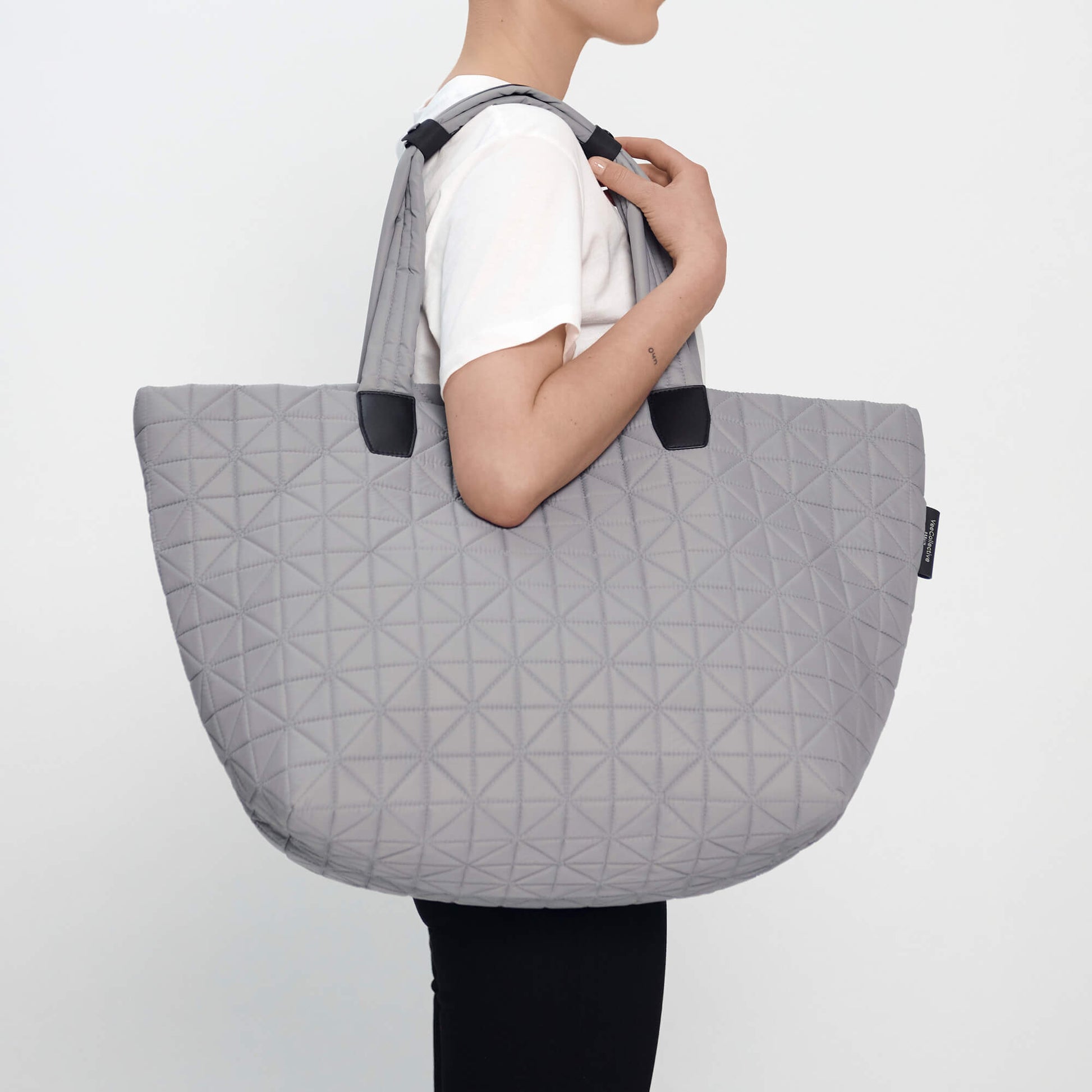 large / cool grey