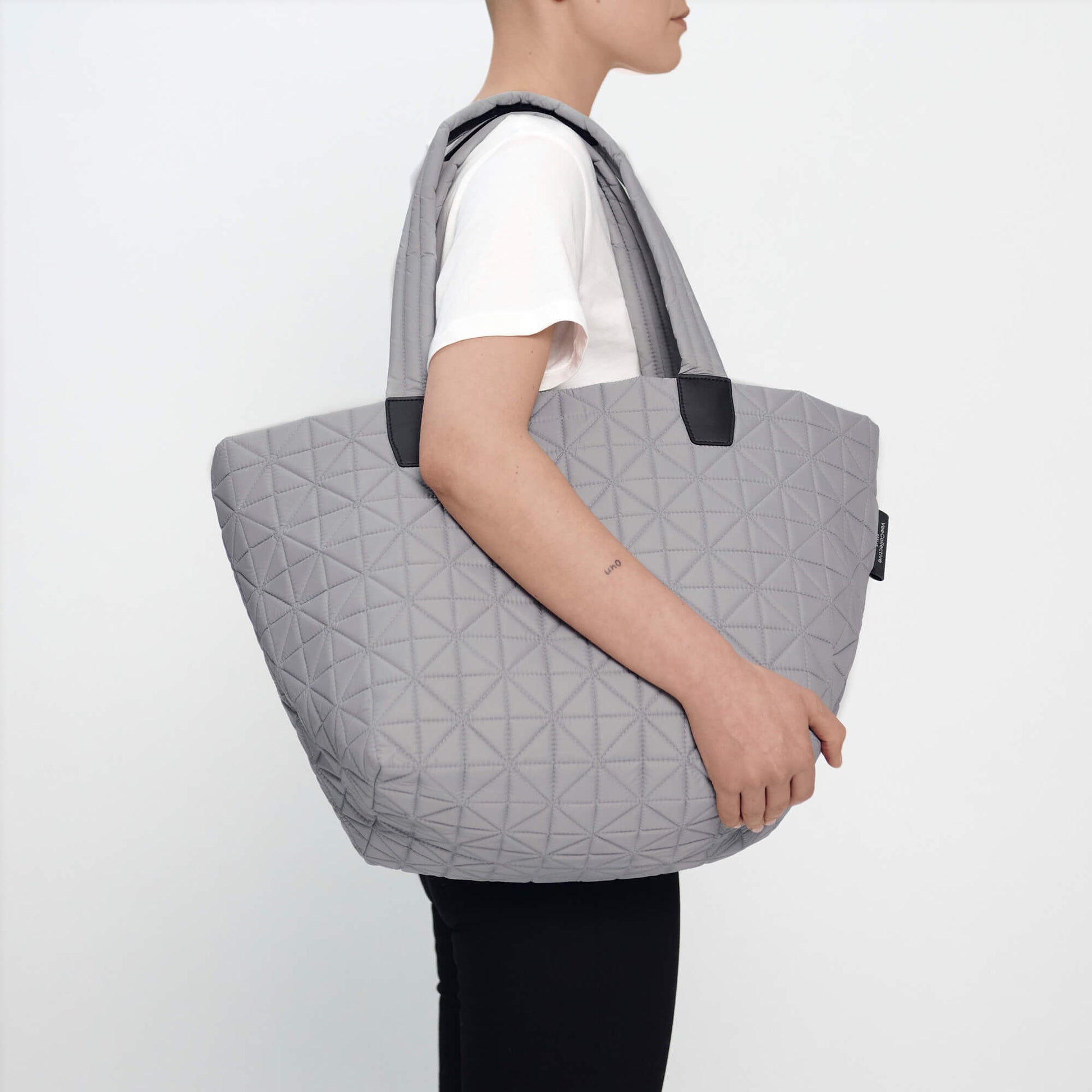 medium / cool grey