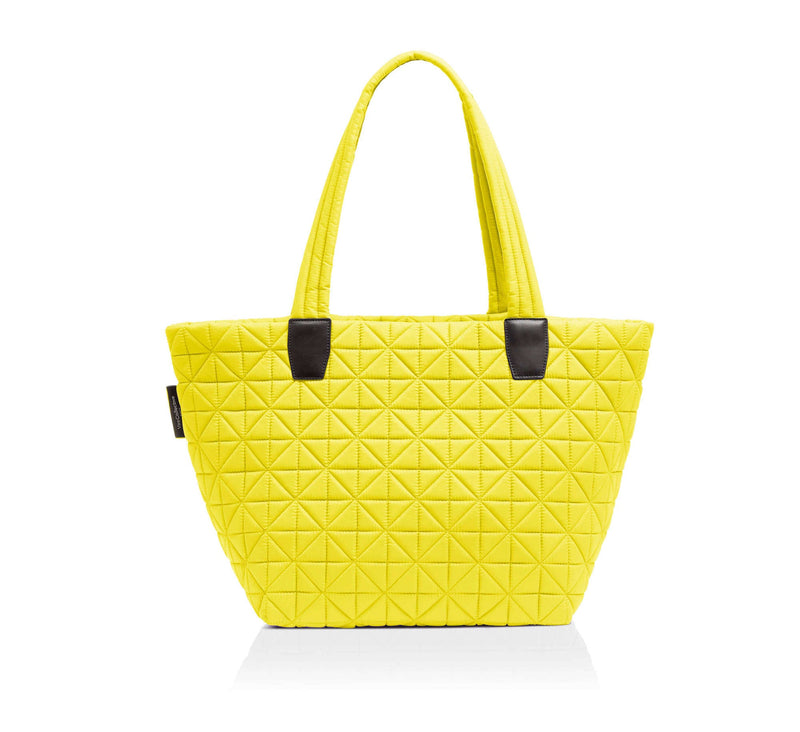 medium / blazing yellow