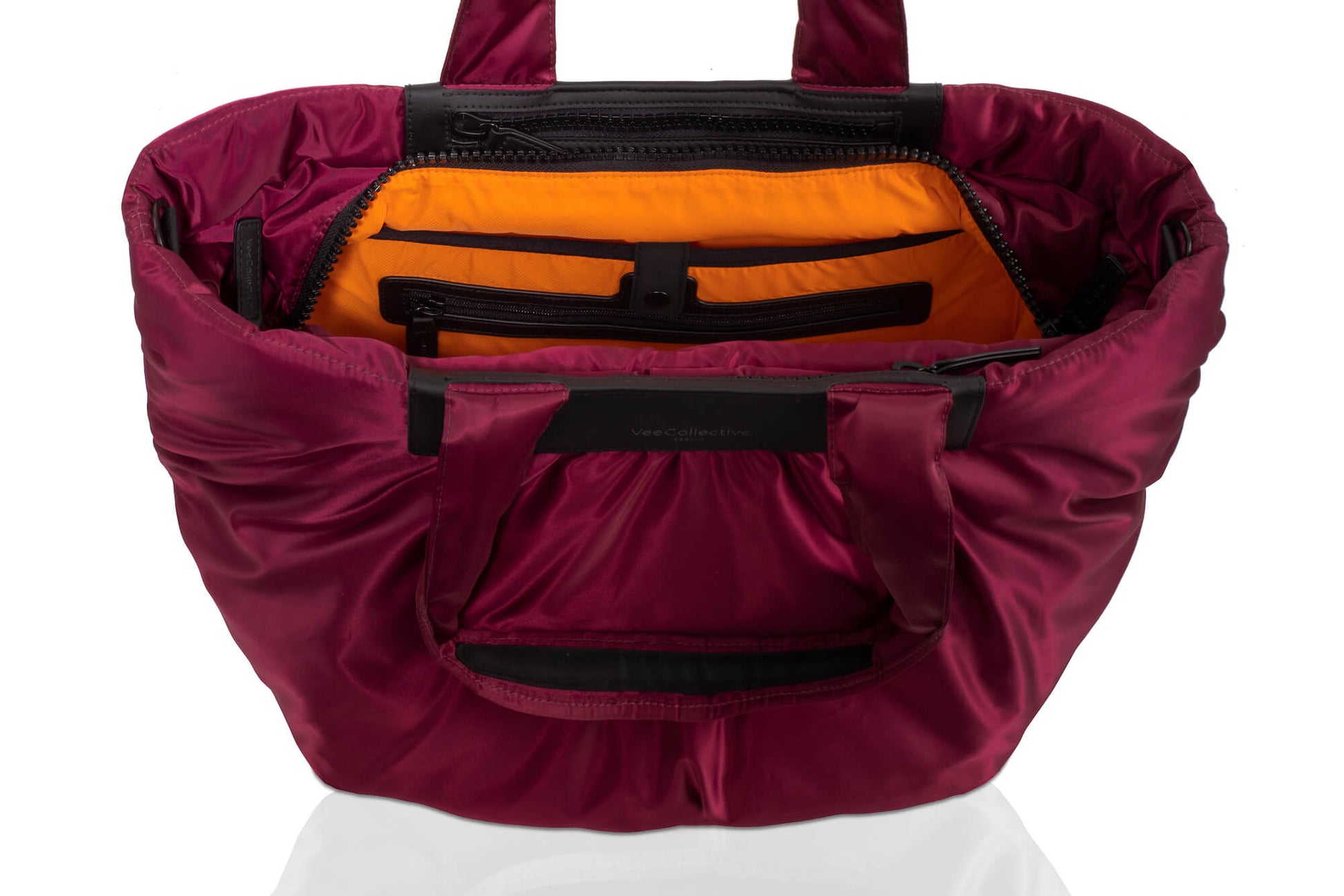 medium / oxblood