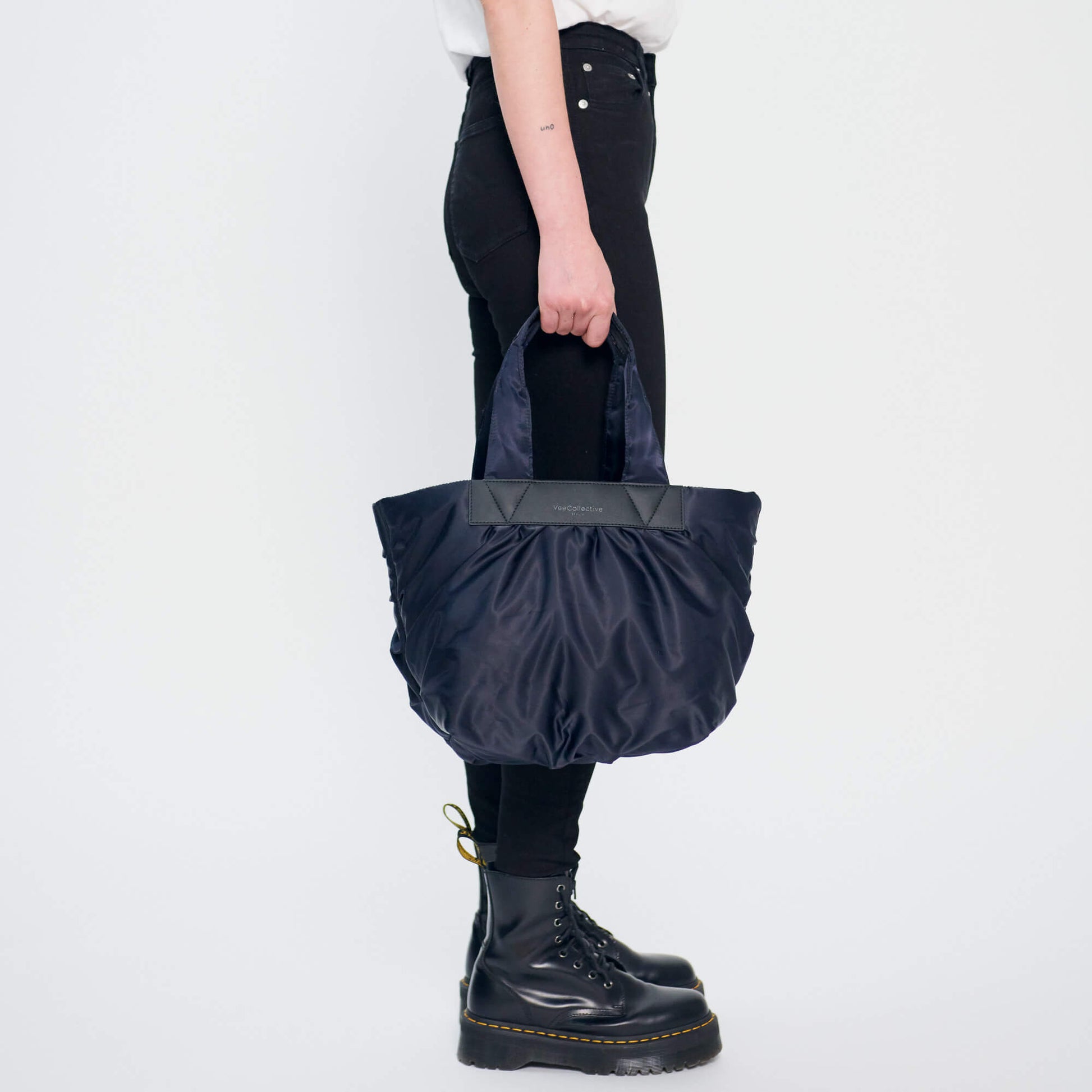 small / dark navy