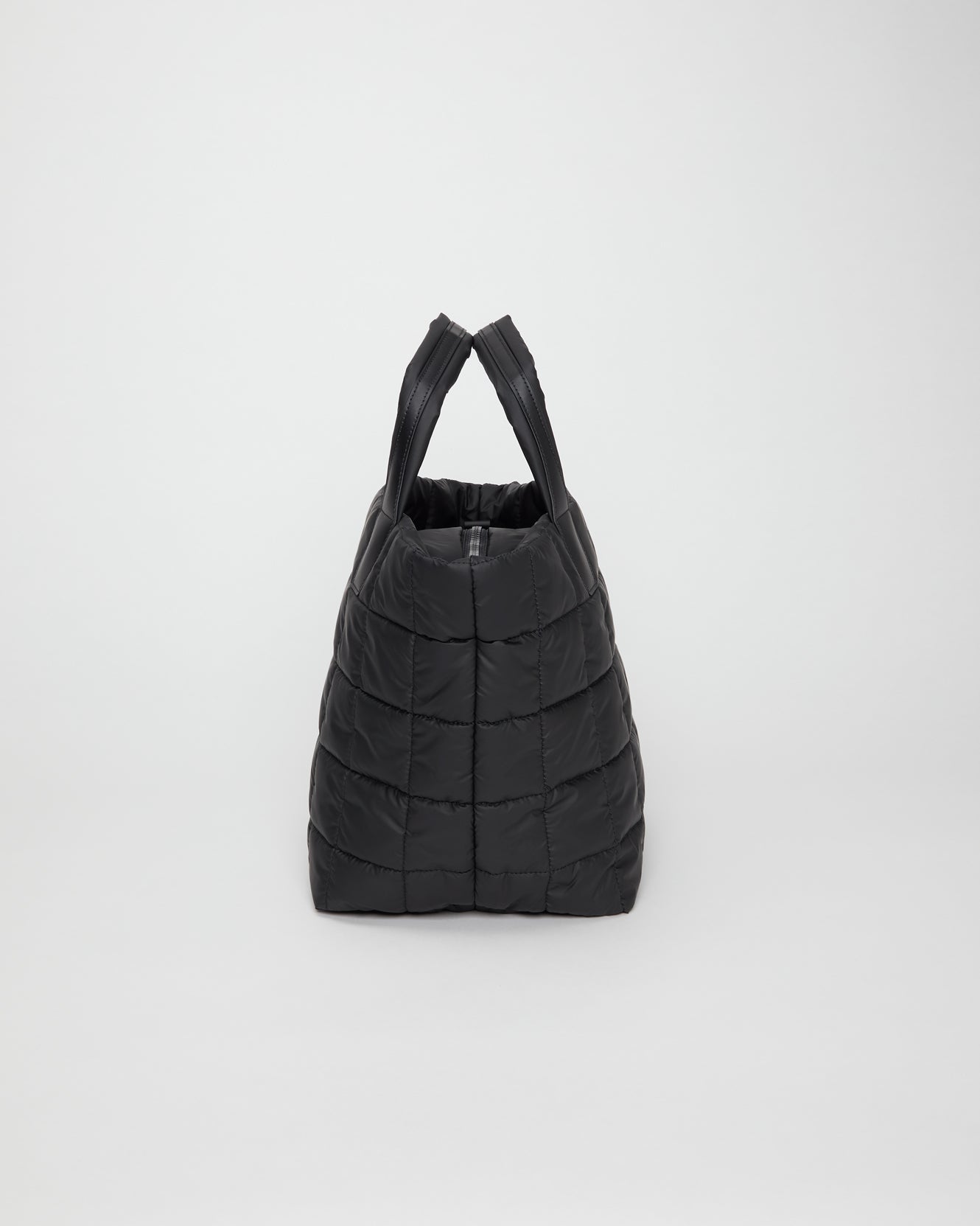 medium / matt black