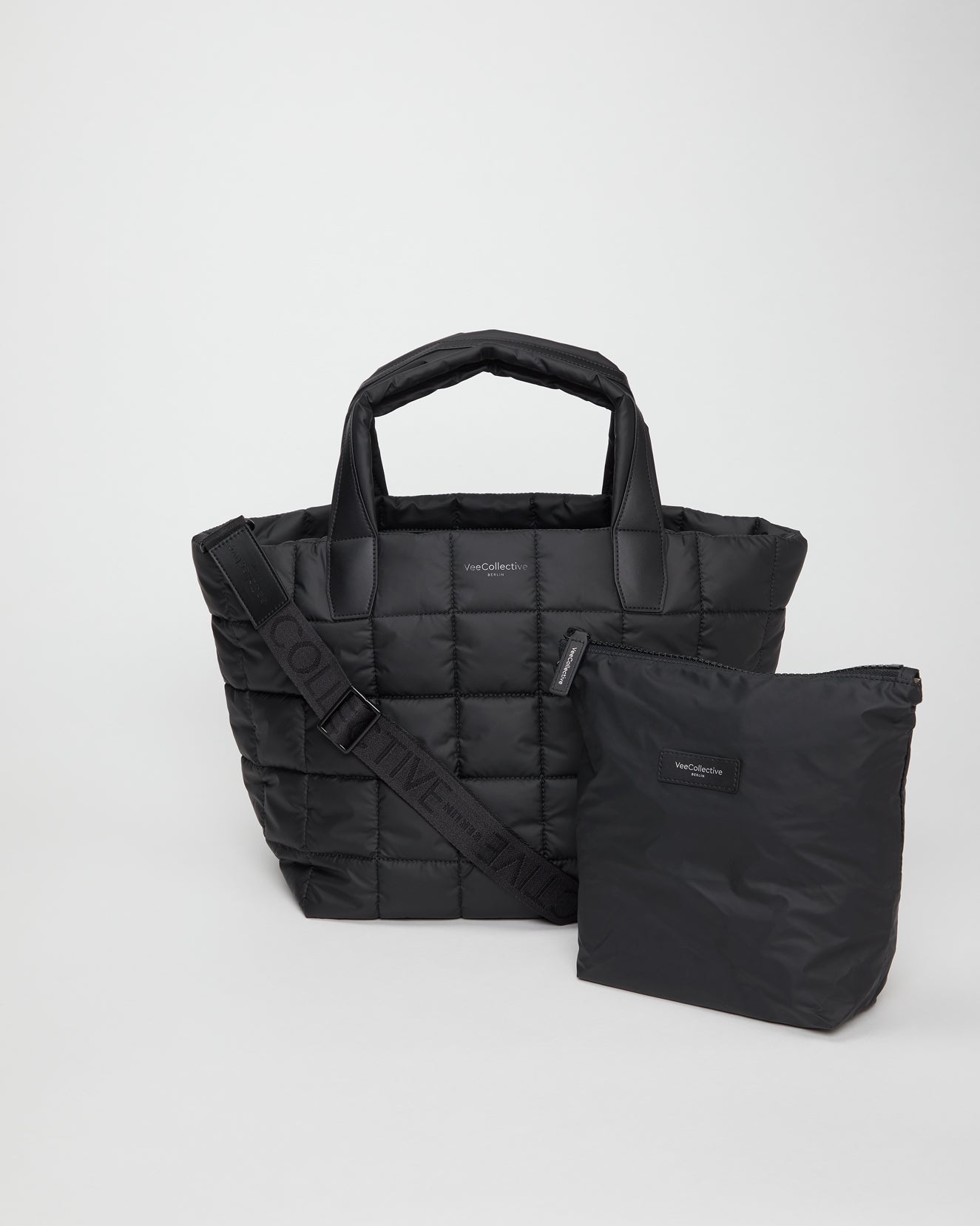 medium / matt black