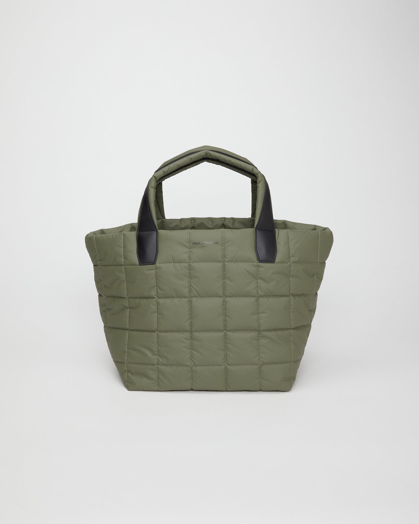medium / moss