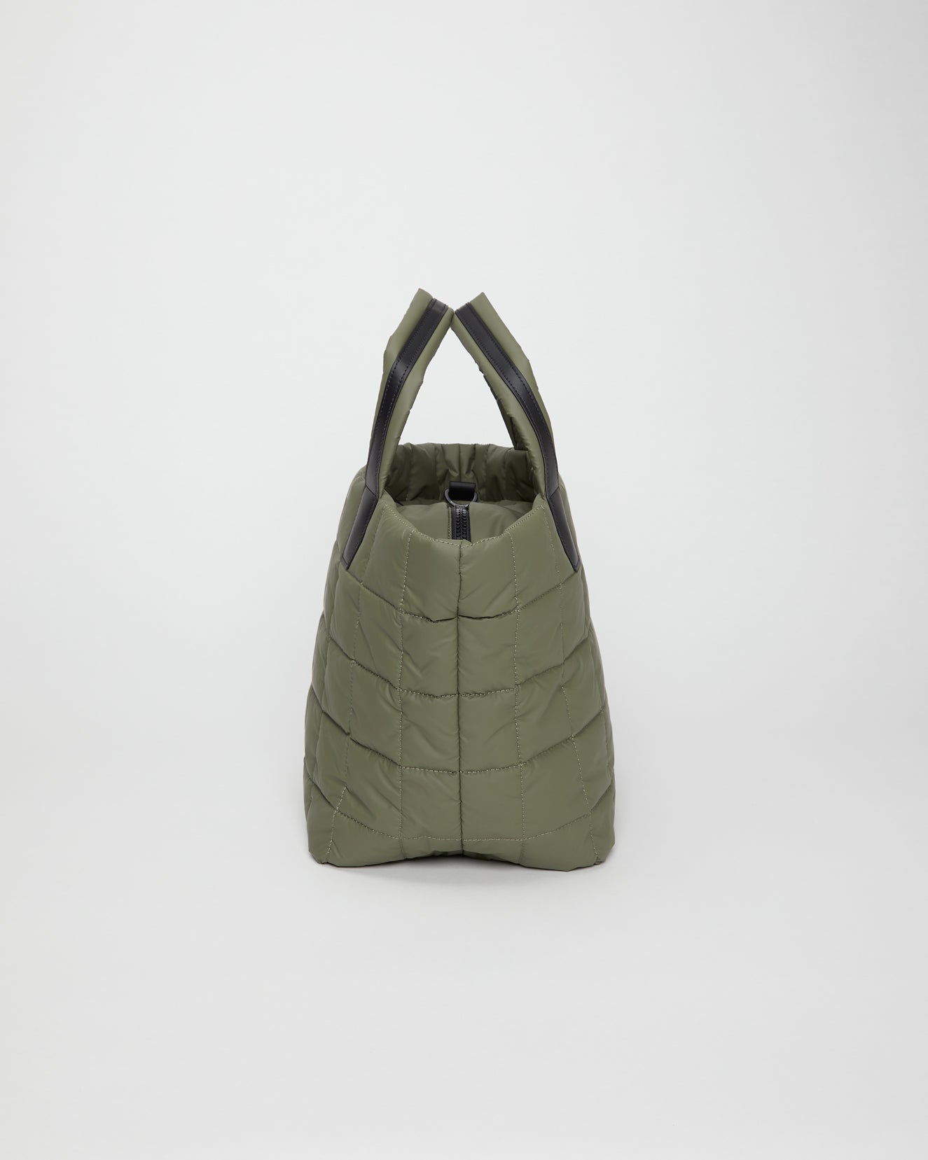 medium / moss