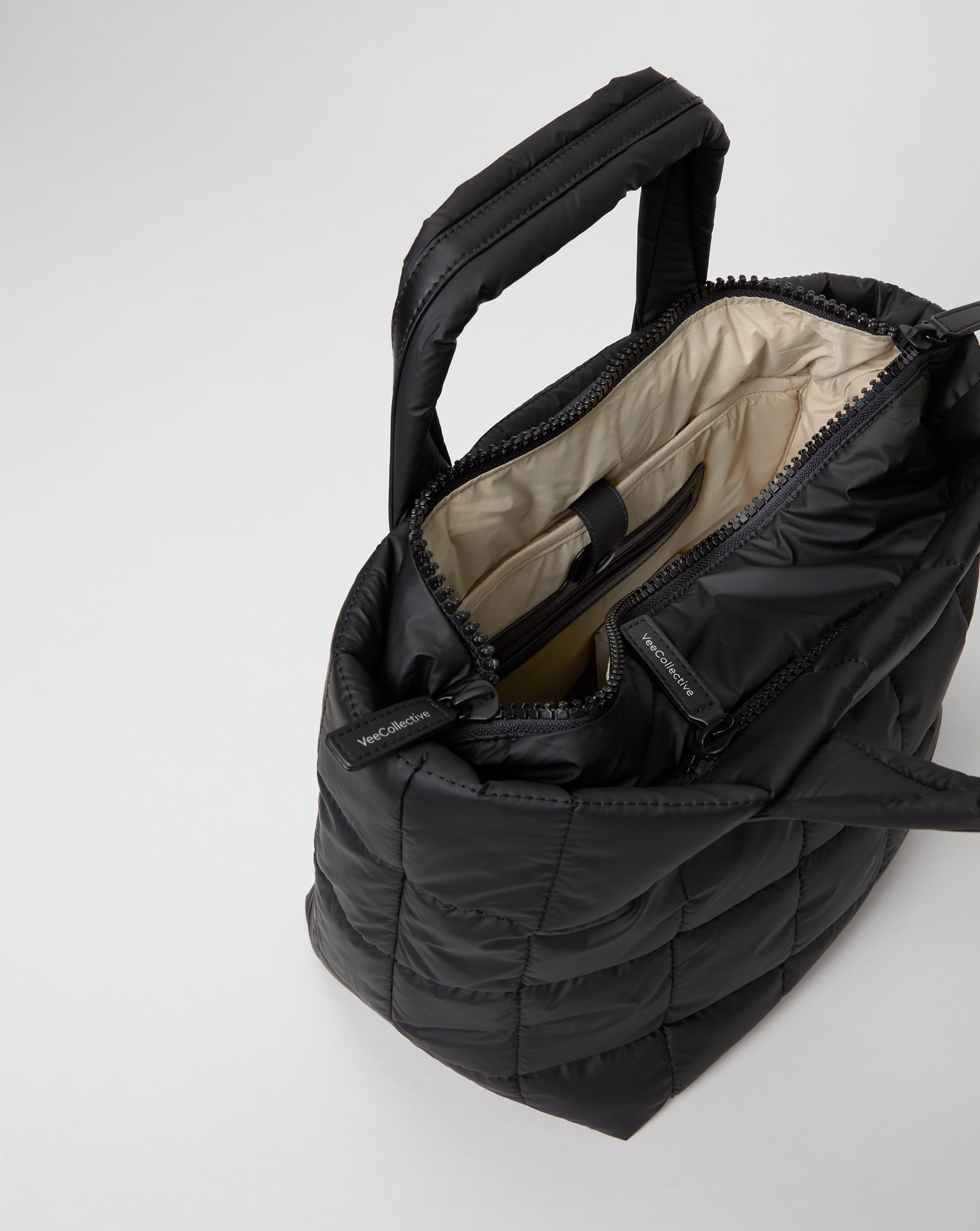 small / matt black
