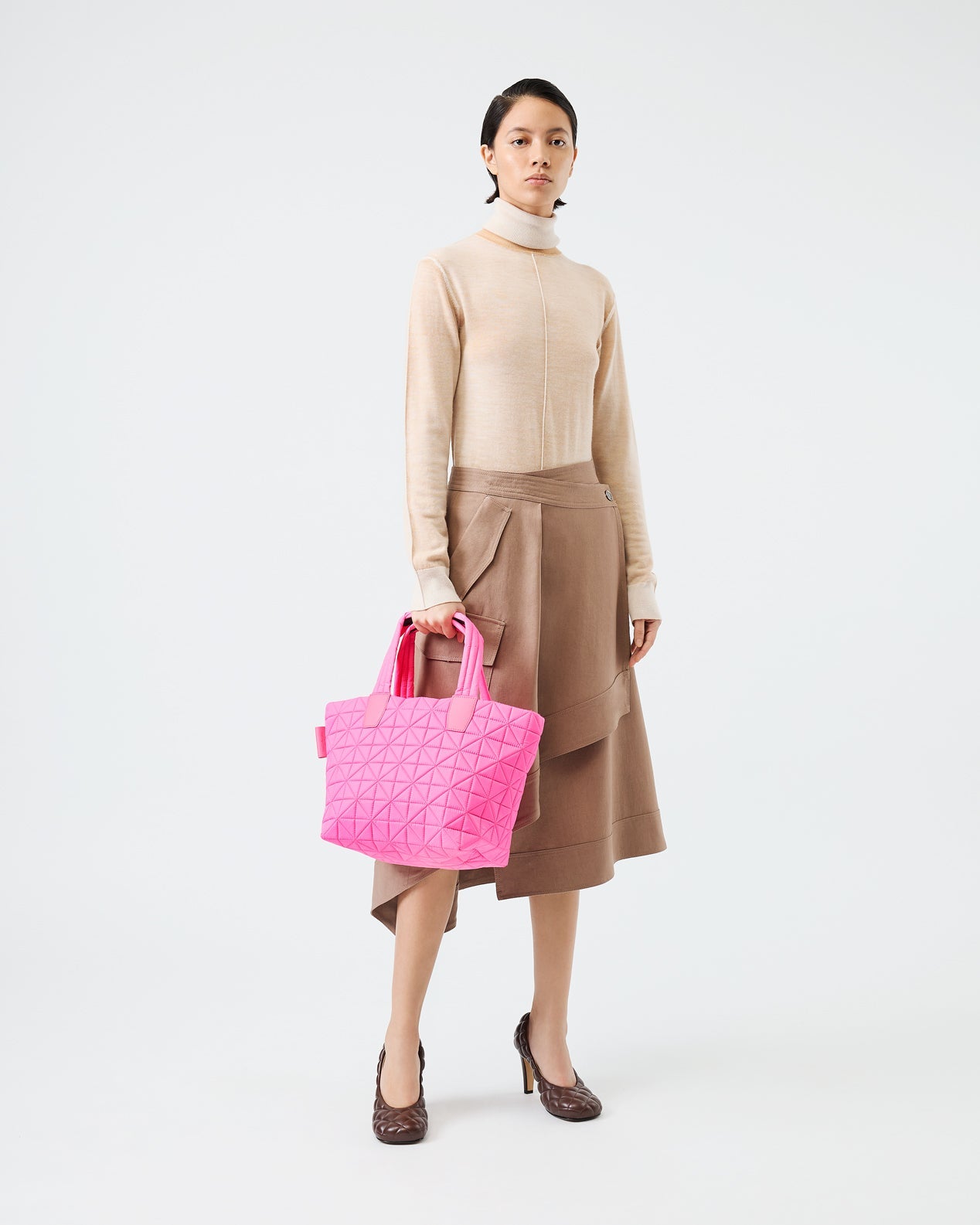 small / neon pink